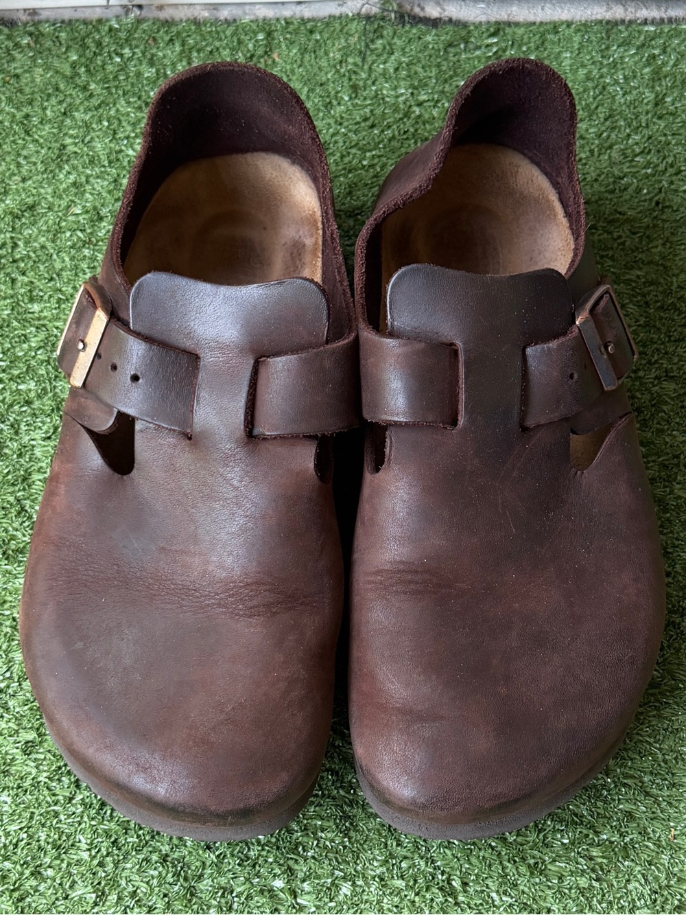 Birkenstock London Habana Oiled Leather Women’s Clogs - Picture 2 of 10